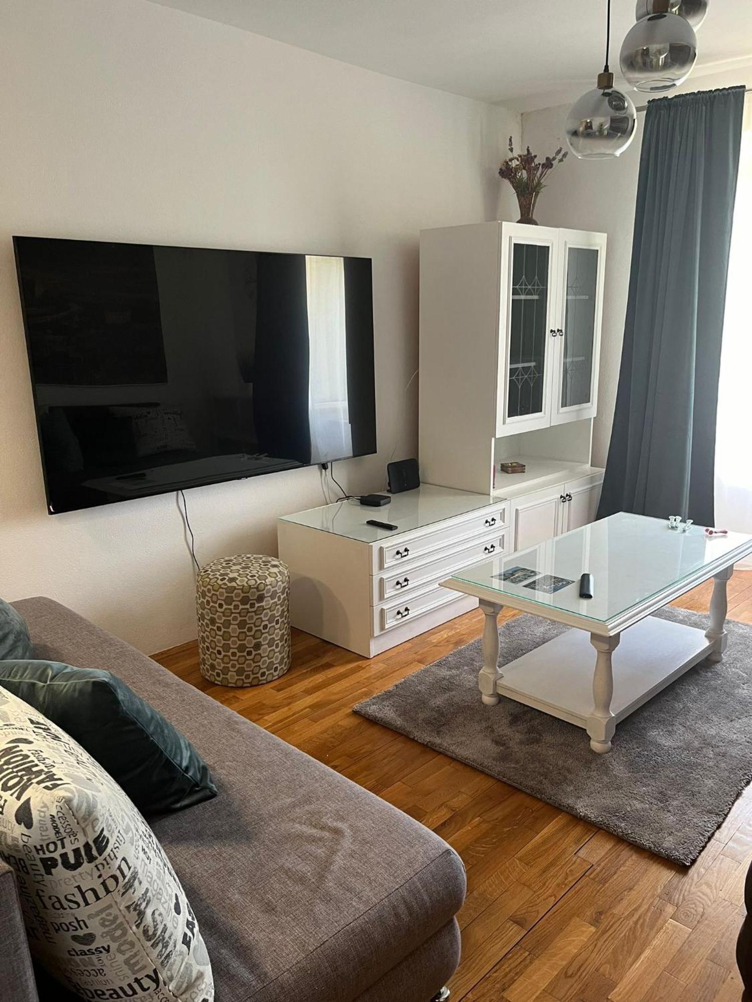 Main Street Apartment Ston Exteriör bild